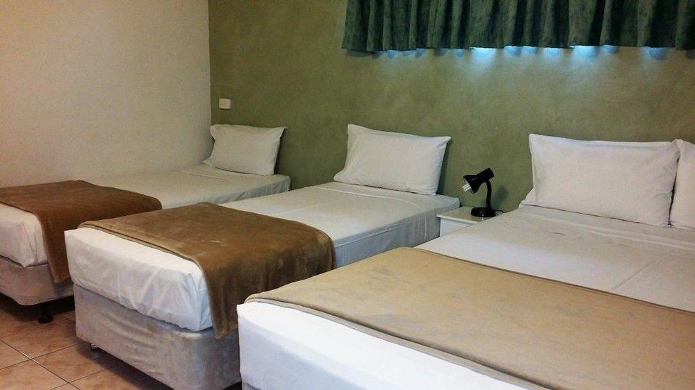 Galaxy Mackay Motor Inn Kültér fotó